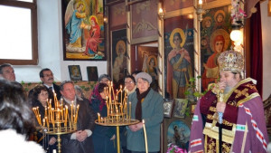 С молебен и митинг в Белене подкрепиха референдума