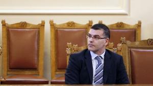 Данъчните агенти да обискират и разпитват иска Симеон Дянков