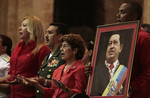 Братът на Уго Чавес отрече твърденията, че президентът е в кома