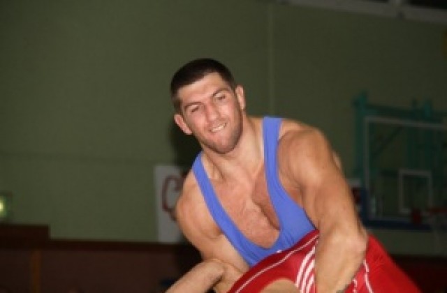 Вацата отново е №1, бронз за Милослав Методиев