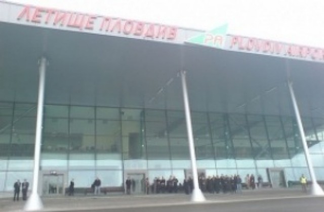 Българи зад граница преговарят за полети от Испания, Кипър и Германия до Пловдив