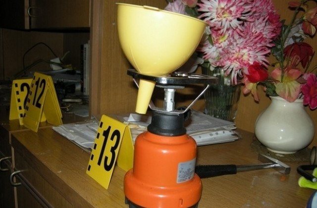 Разбиха лаборатория за производство на синтетична дрога