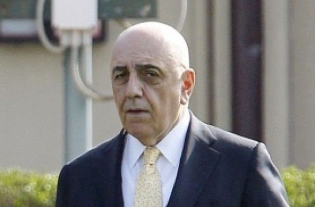 Галиани: Не сме имали разговори за Балотели