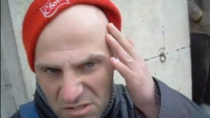 Бездомник плашел Фестивалния комплекс с бомби отмъщавал си