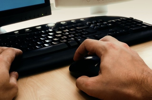 38,6 %  от населението на област Сливен редовно използва интернет