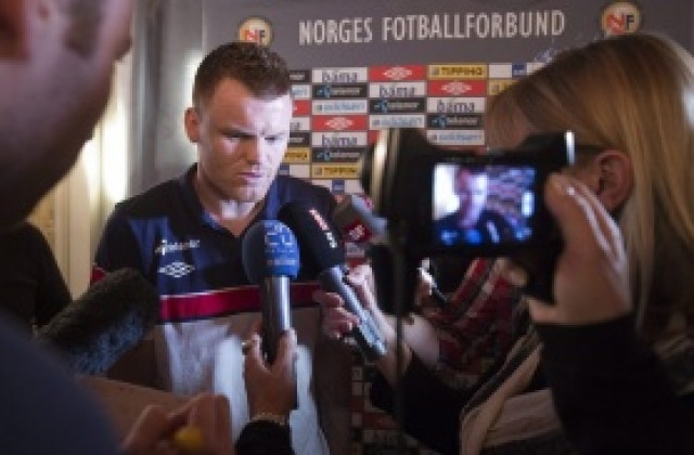 Фулъм и Йон Арне Рийзе се разделят?