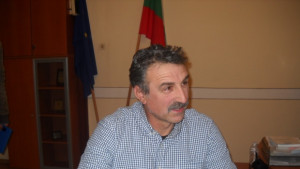 Камен Пешев не реагира на сигнали на Младен Ризов