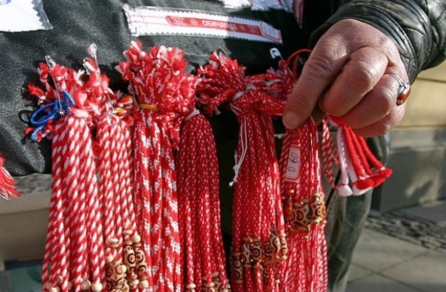 Община Хасково одобри схеми за търговията с мартеници