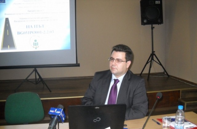 Фирми кандидатстват за пари за транспорт на работници