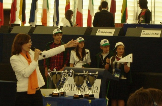 Пловдивски ученици заседават в Страсбург