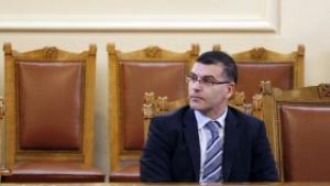 Симеон Дянков се отчита пред депутати за коледните добавки на