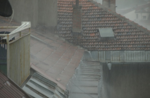 Жълт код в Смолянско, заради дъжд