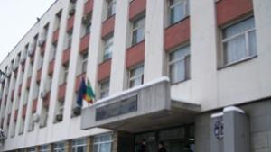 Заловиха 15годишен обрал килим и котлон от апартаменти