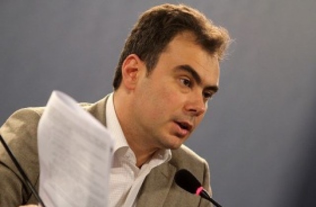 Социалистите поискаха оставката на министър Мирослав Найденов