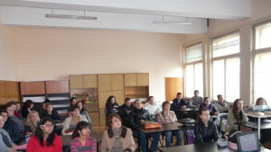 Педагогическият колеж пресечна точка на Изтока и Запада