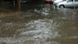 Обявиха бедствено положение в Неделино заради обилни валежи