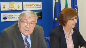 Димитър Бъчваров Централа в Белене ще натовари с по 6000