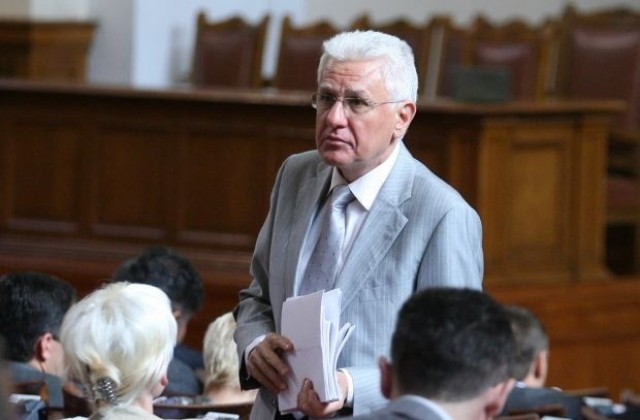 ДПС се събира на конференция. Ще се оттегли ли Ахмед Доган?