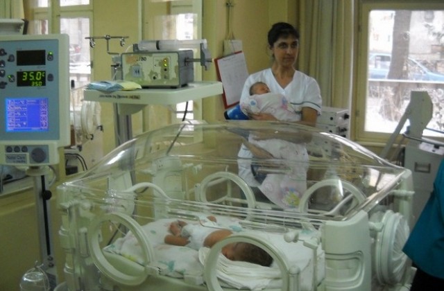 Дискутират родилната помощ във В. Търново