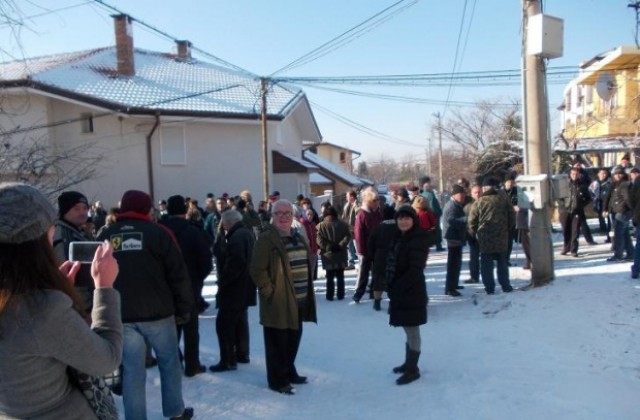 Протест под прозорците на кмета организират жители на “Евксиноград”