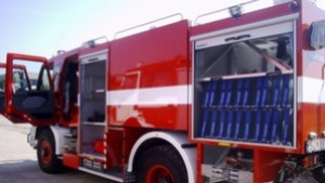 Студентските общежития и автосервиз в Хасково на косъм от изпепеляване