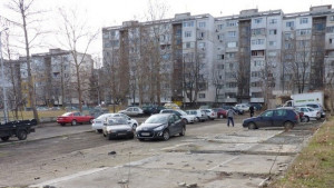 Тенекиени гаражи в зона А вече няма