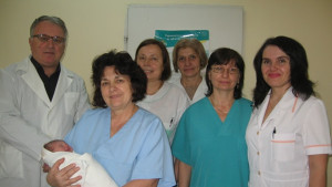 Две момичета се родиха на Бабинден в мездренската болница