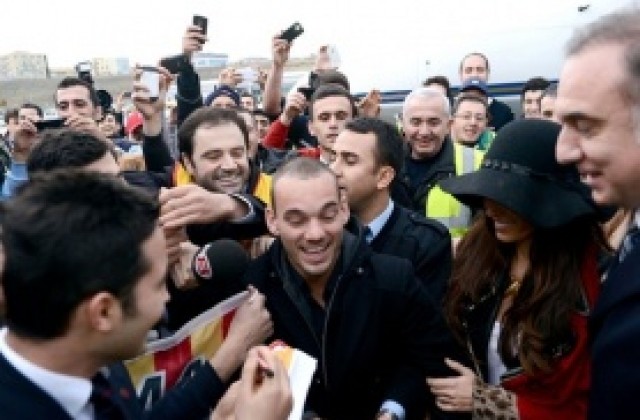 Представиха Снайдер като футболист на Галатасарай