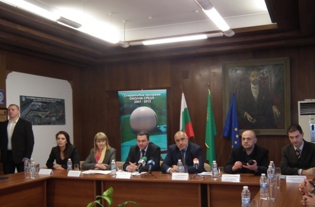 Представиха проекта за рехабилитация на водопроводната мрежа на Севлиево