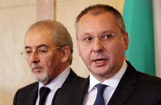 ДПС и БСП осъдиха опита за покушение срещу Доган