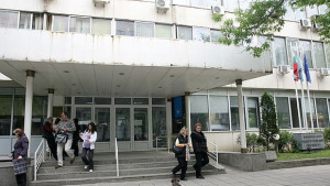 Служителите в НОИ получили близо 7 млн лв бонуси миналата