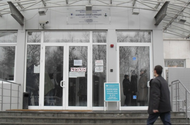 Варненските данъчни преизпълниха плана