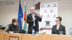 Соломон Паси У нас има невероятна симбиоза между власт и