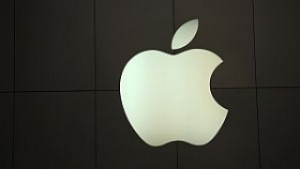 Apple отчете рекордни продажби но лоши прогнози