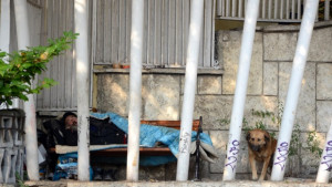 Варна осигурява постоянен подслон на бездомници