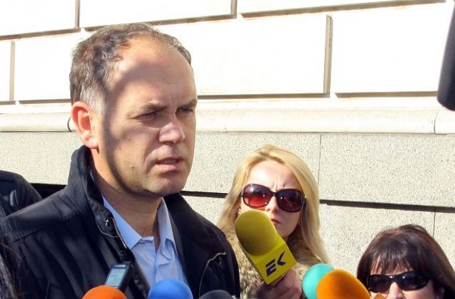 Санкция за директор на ДКЦ, допуснал политическа пропаганда на сайта на лечебното заведение