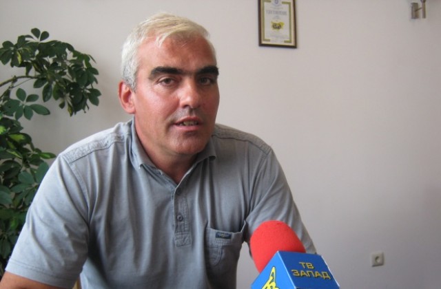 Първан Дангов иска да знае на кои и по какъв начин са платени над 3 млн. лв.