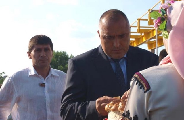 Отмениха премиерската визита