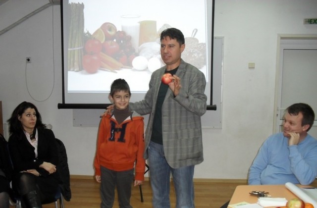 В НУ Хр. Ботев обсъдиха здравословното хранене