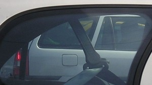 Вибриращ волан за побезопасно шофиране