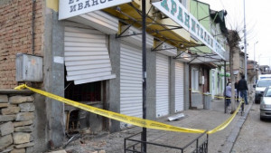 Собственичката на магазина в Дебелец не е имала конфликти с