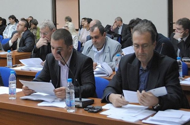 Спряха решение за нова спирка на извънградските автобуси
