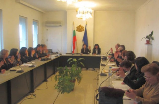 Приеха Стратегията за интегриране на ромите