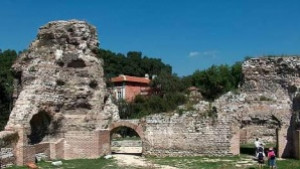 Римските терми се рушат Дянков готов да даде милиони