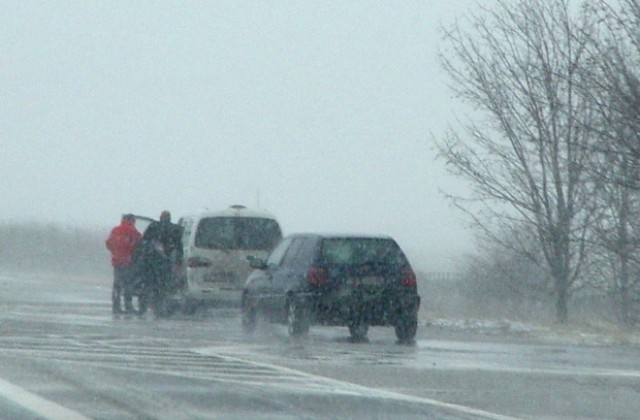 Без камиони по пътя Дългопол - Провадия