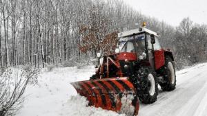 От 6 до 10 см е снегът в Хасковско 30