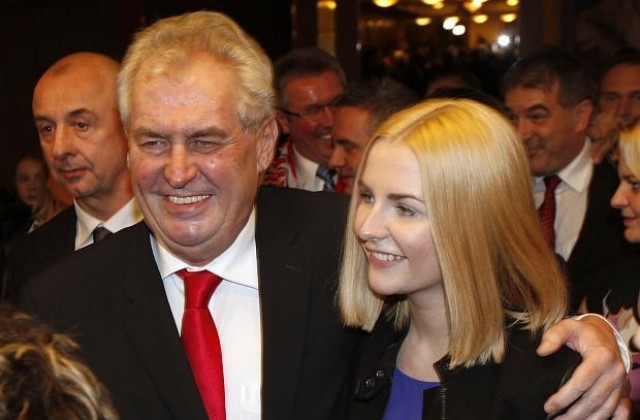 Чехия за пръв път ще има президент от левицата