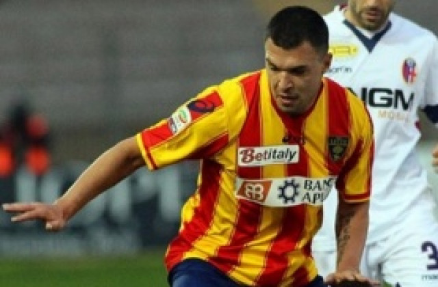 Кофти дебют за Божинов във Виченца