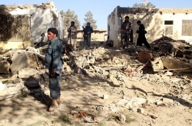 11 убити от самоделна бомба в Кандахар