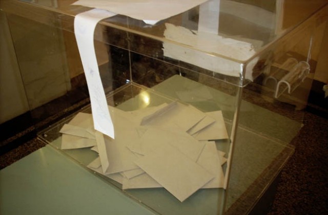 9,9% гласуваха до 13.00 ч. в Добричка област